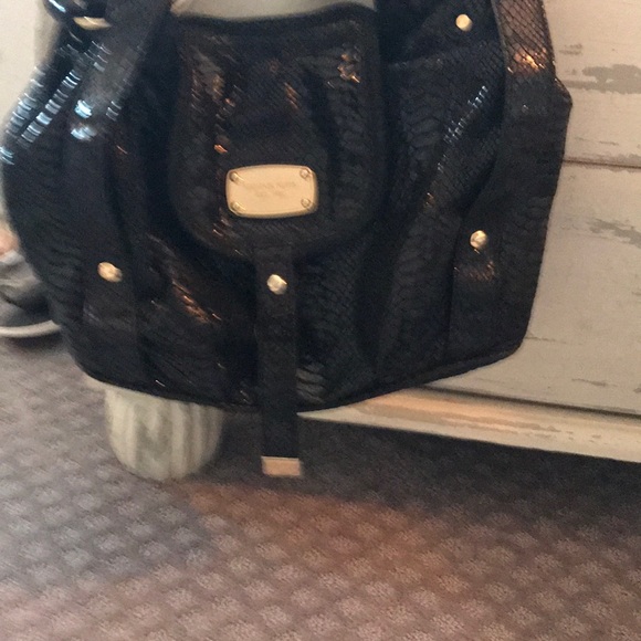 Authentic Michael Kors purse in good condition🥰 - Picture 4 of 8